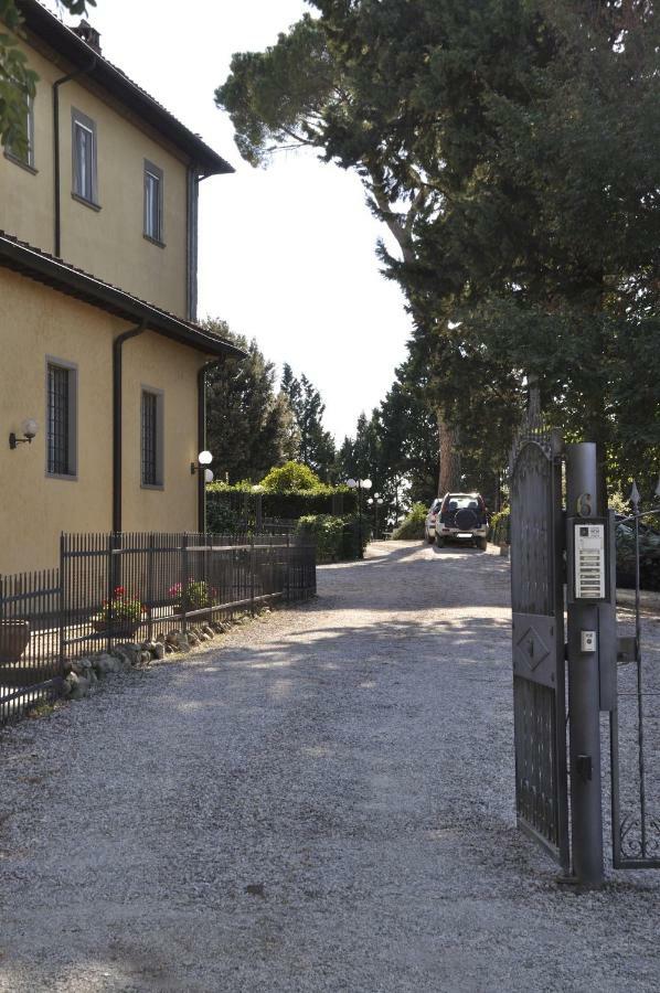 Il Poggiale Villa เอมโปลี ภายนอก รูปภาพ